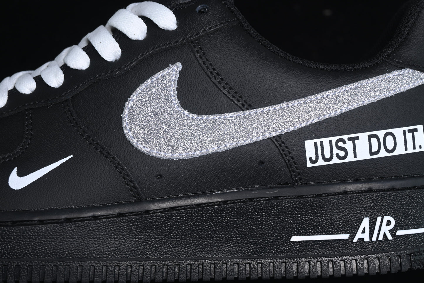 Black Air Force 1 ‘Just Do It’ edition